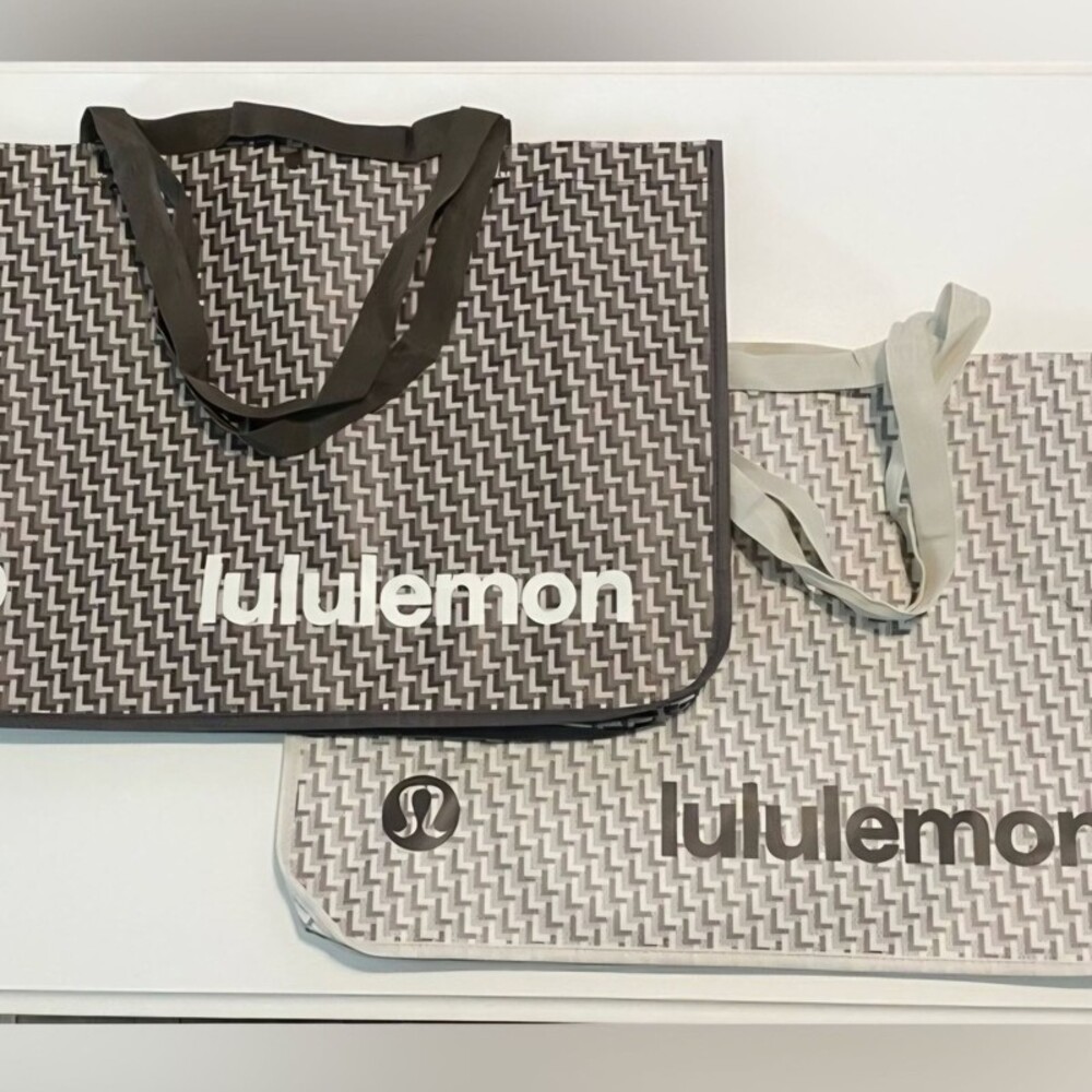 Set of 2 Lululemon Reusable XL Shopping Tote Bags Geometric Pattern